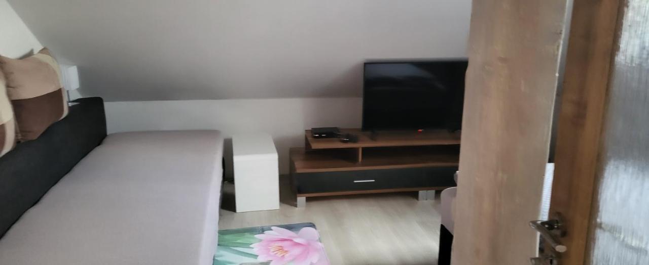 Apartman Dany Hanusovice Exterior photo
